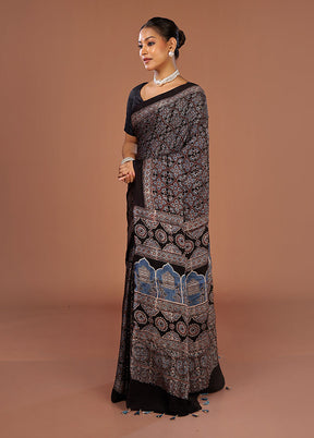 Black Printed Pure Silk Saree Without Blouse Piece