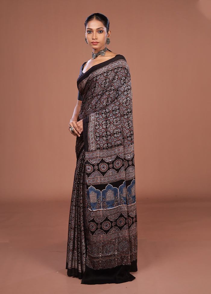 Black Printed Pure Silk Saree Without Blouse Piece