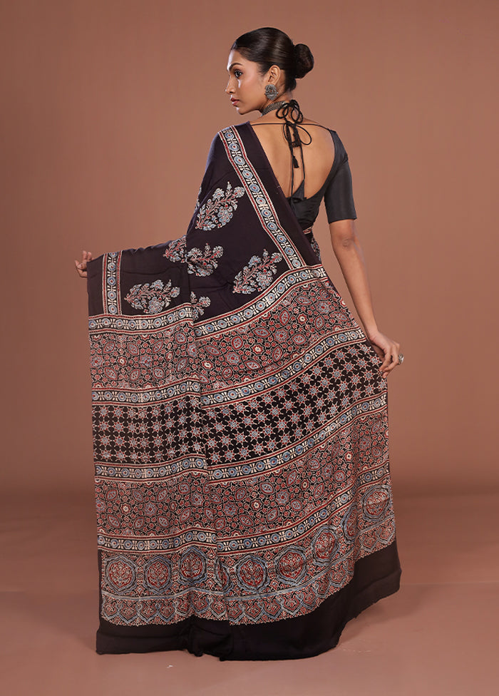 Black Printed Pure Silk Saree Without Blouse Piece