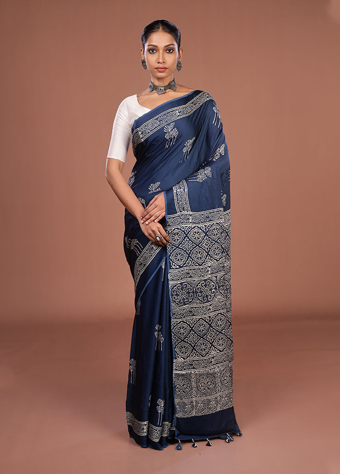 Blue Printed Pure Silk Saree Without Blouse Piece