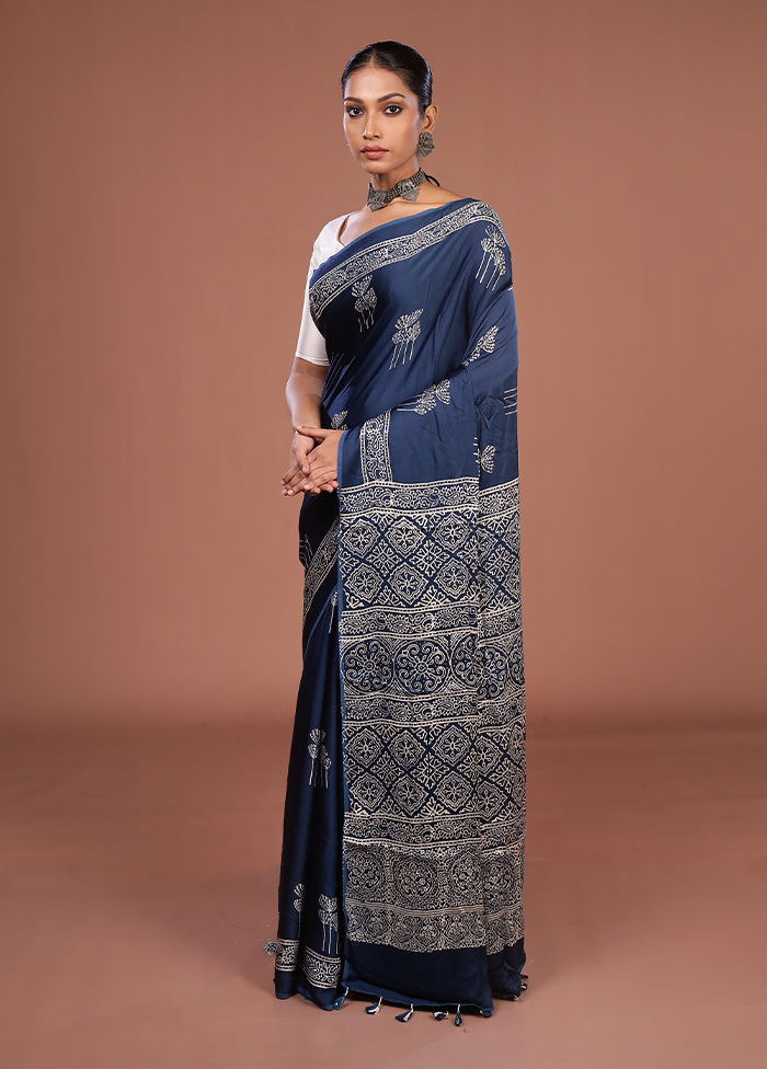 Blue Printed Pure Silk Saree Without Blouse Piece