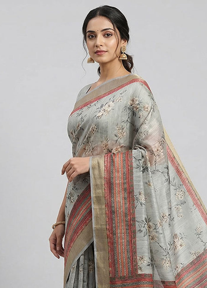 Cream Tussar Silk Saree With Blouse Piece