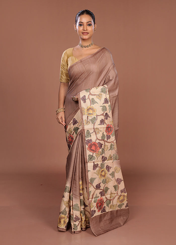 Cream Tussar Silk Saree With Blouse Piece