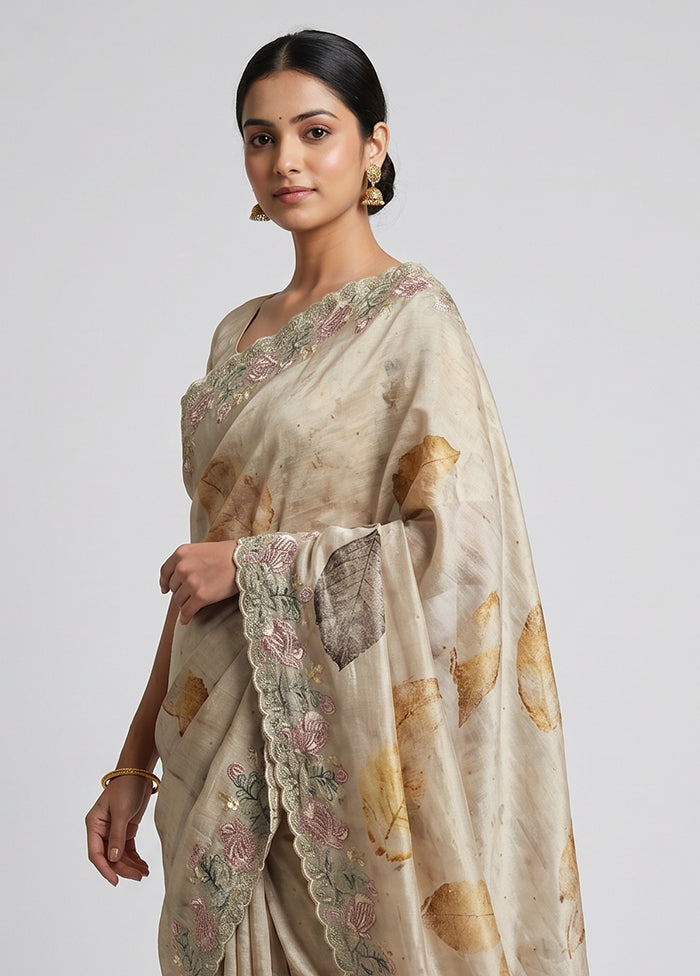 Cream Tussar Silk Saree With Blouse Piece