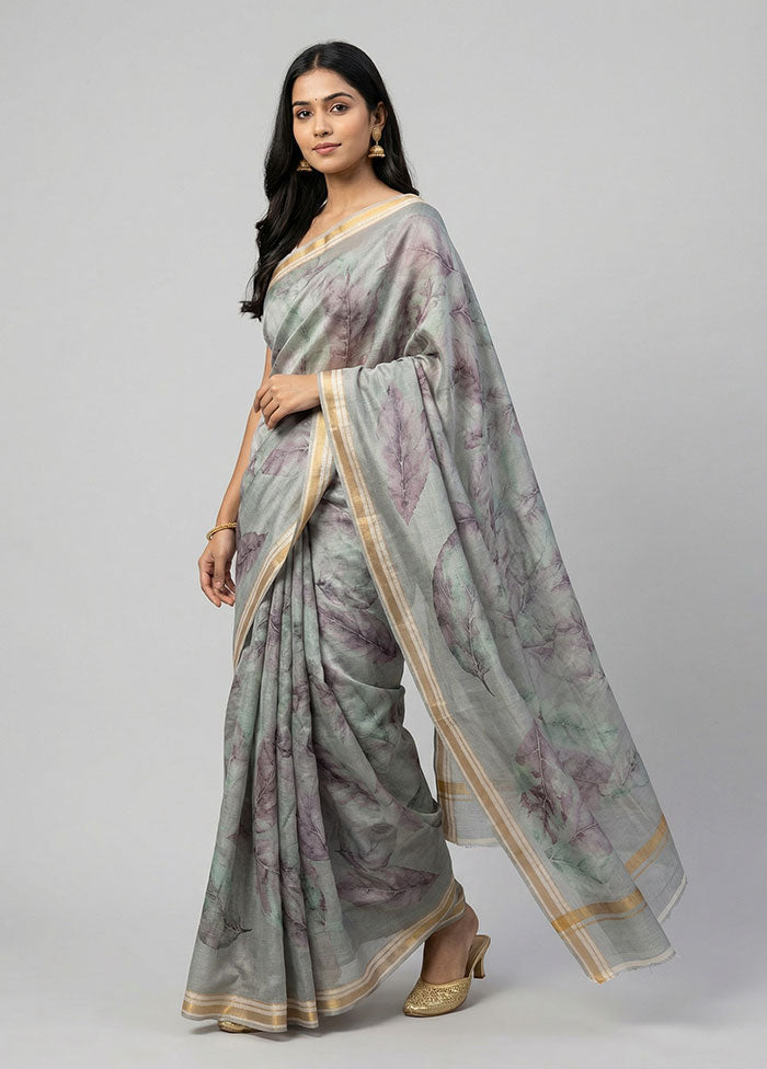 Cream Tussar Silk Saree With Blouse Piece