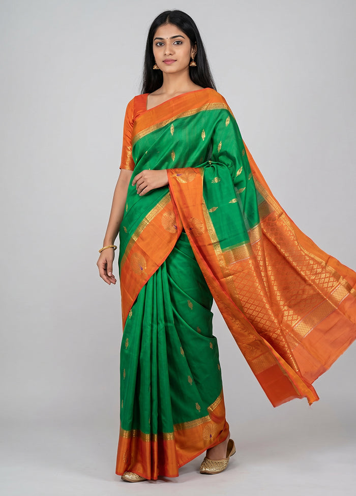 Green Handloom Kanjivaram Pure Silk Saree With Blouse Piece