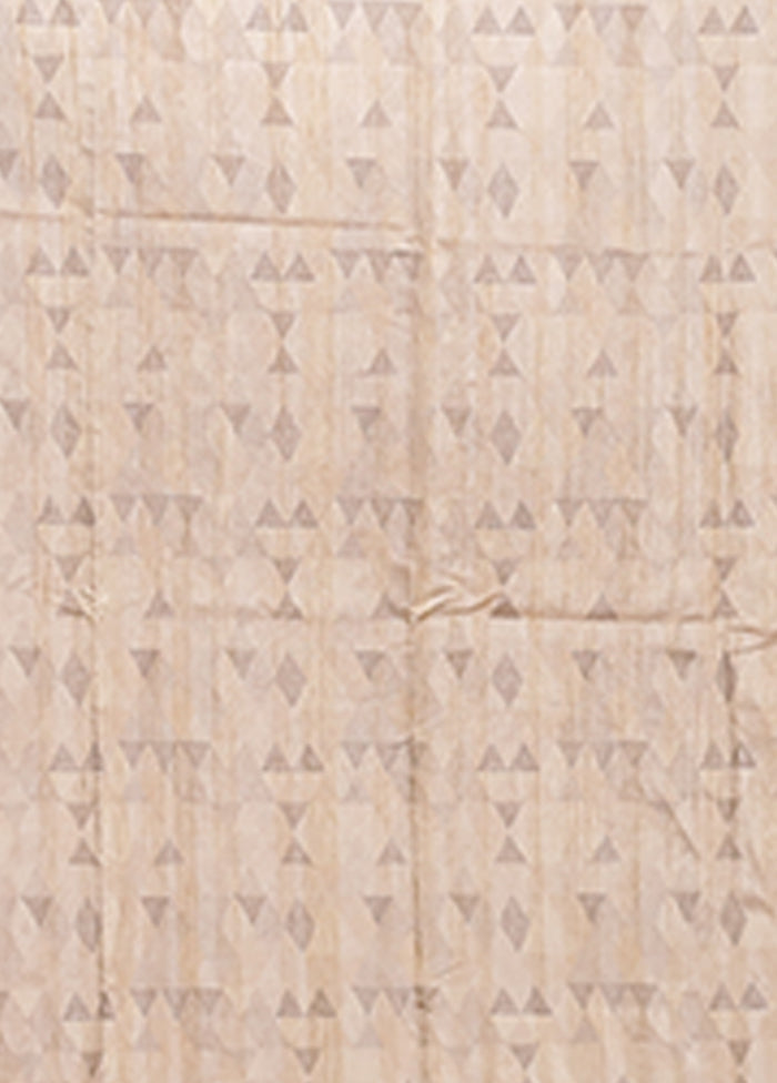 Cream Tussar Silk Saree With Blouse Piece