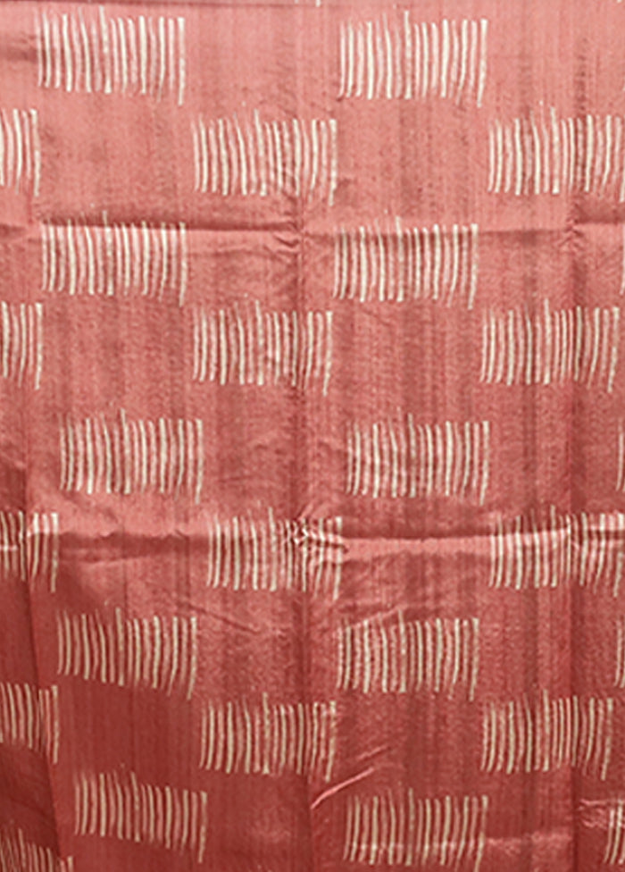 Cream Tussar Silk Saree With Blouse Piece