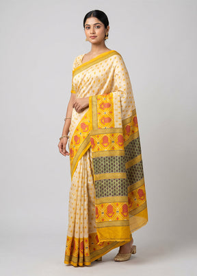 Cream Printed Silk Saree Without Blouse Piece