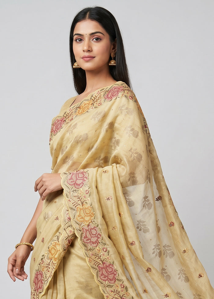 Cream Tussar Silk Saree With Blouse Piece