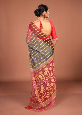 Grey Jamdani Cotton Saree Without Blouse Piece