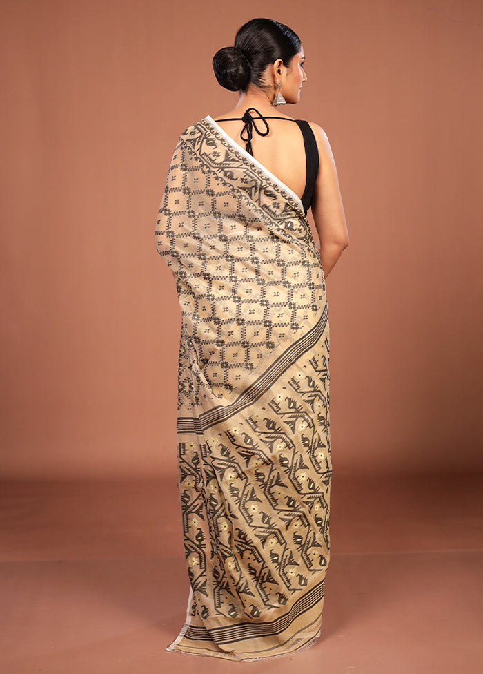 Cream Jamdani Cotton Saree Without Blouse Piece