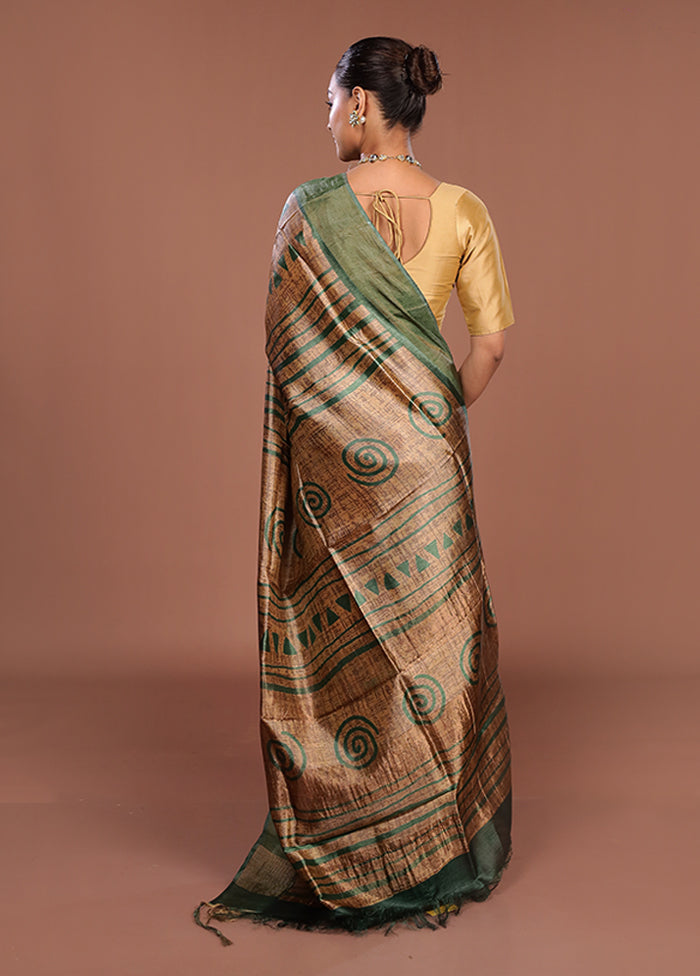 Cream Tussar Silk Saree With Blouse Piece