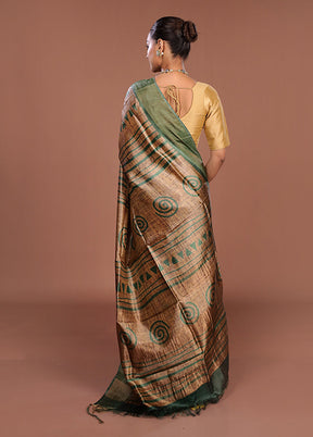 Cream Tussar Silk Saree With Blouse Piece