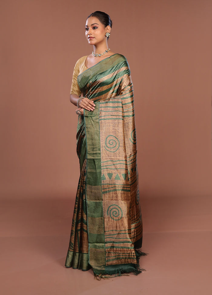 Cream Tussar Silk Saree With Blouse Piece