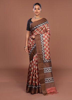 Cream Handloom Tussar Pure Silk Saree With Blouse Piece