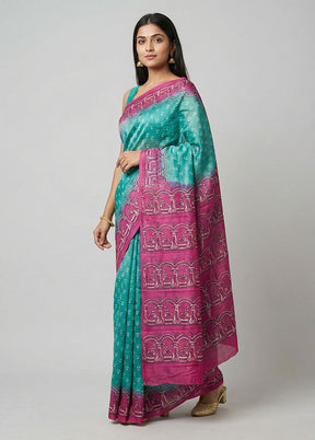 Green Printed Silk Saree Without Blouse Piece