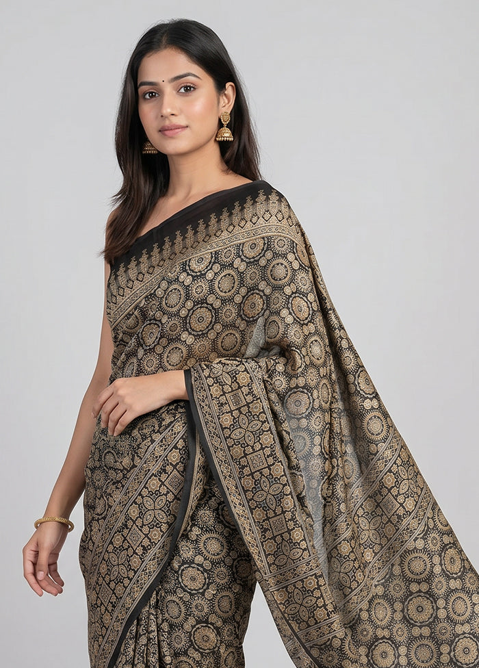 Black Printed Silk Saree Without Blouse Piece