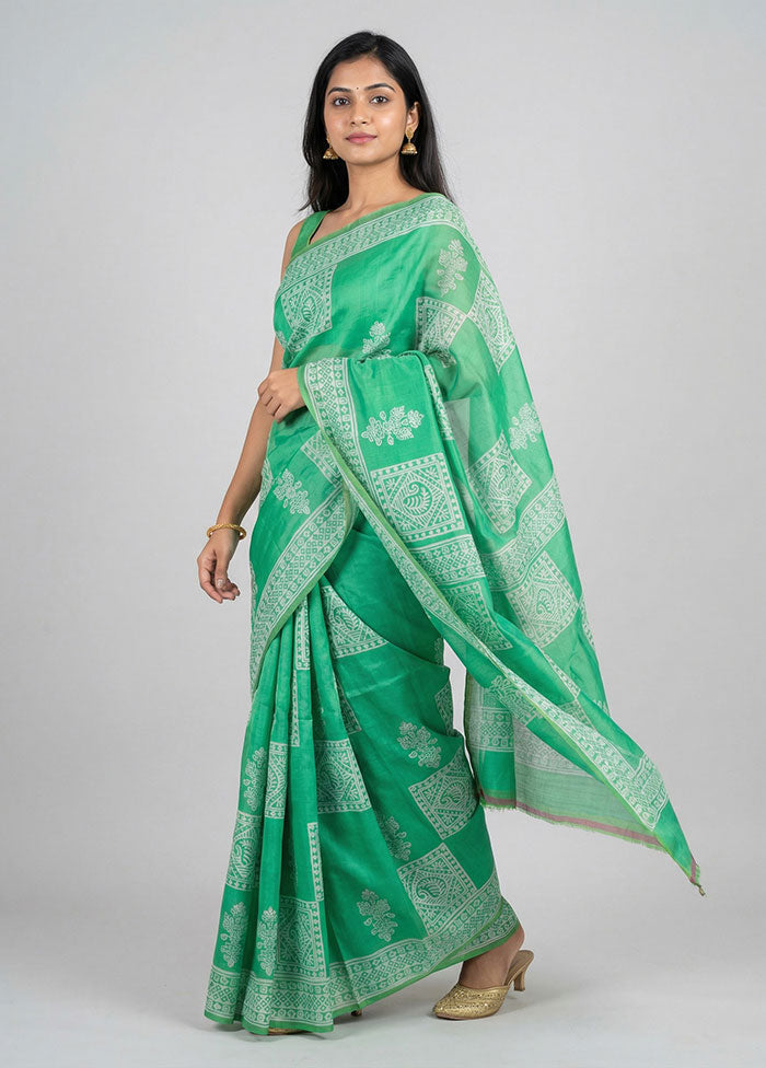 Green Printed Silk Saree Without Blouse Piece