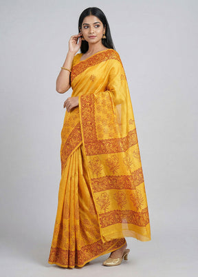 Yellow Printed Silk Saree Without Blouse Piece