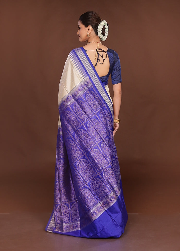 Cream Handloom Bomkai Pure Silk Saree With Blouse Piece