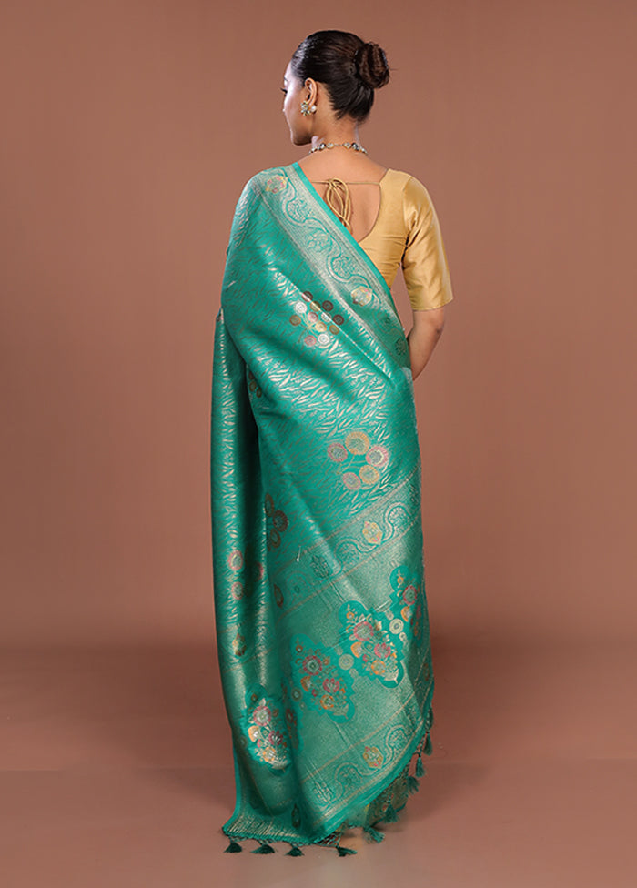 Green Dupion Silk Saree With Blouse Piece