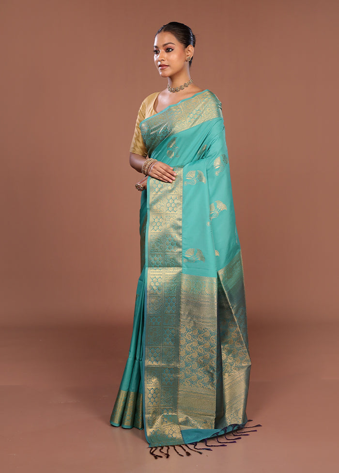 Blue Kanjivaram Silk Saree With Blouse Piece
