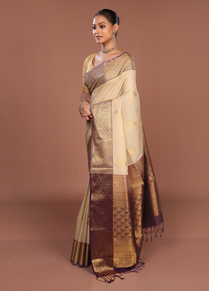 Cream Kanjivaram Silk Saree With Blouse Piece