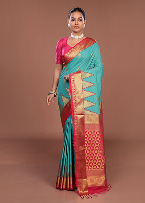 Green Kanjivaram Silk Saree With Blouse Piece