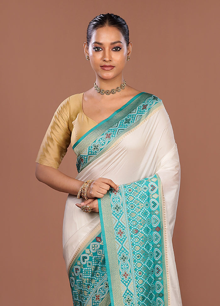 White Dupion Silk Saree With Blouse Piece