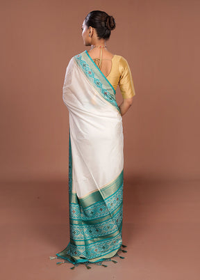 White Dupion Silk Saree With Blouse Piece