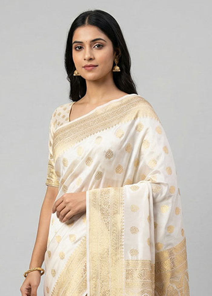 White Banarasi Silk Saree With Blouse Piece