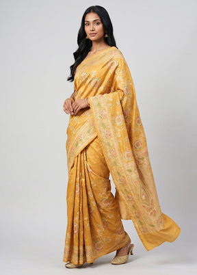 Yellow Handloom Pure Georgette Saree With Blouse Piece