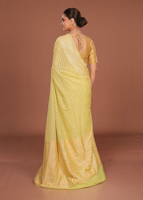 Green Handloom Pure Georgette Saree With Blouse Piece