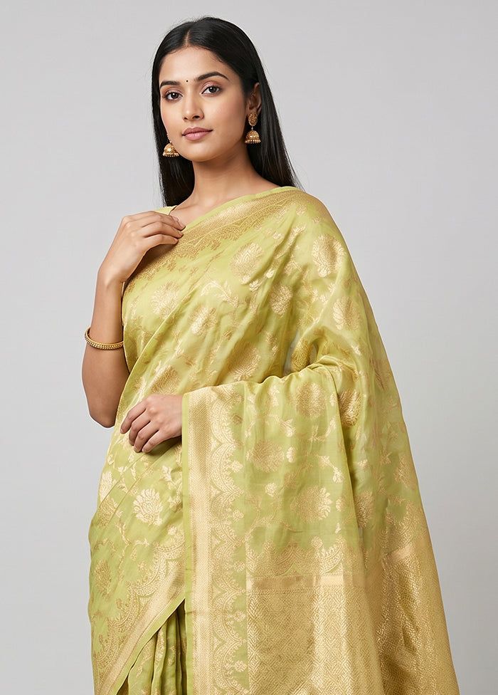 Green Handloom Pure Georgette Saree With Blouse Piece