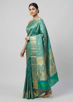 Green Handloom Kanchipuram Pure Silk Saree With Blouse Piece