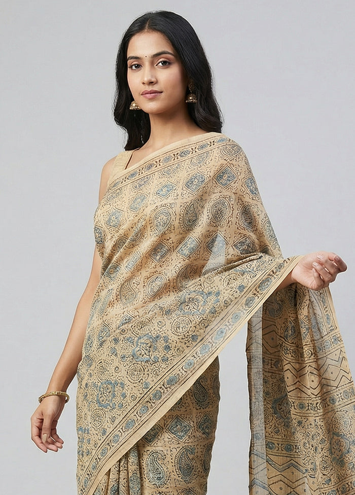 Cream Printed Pure Silk Saree Without Blouse Piece