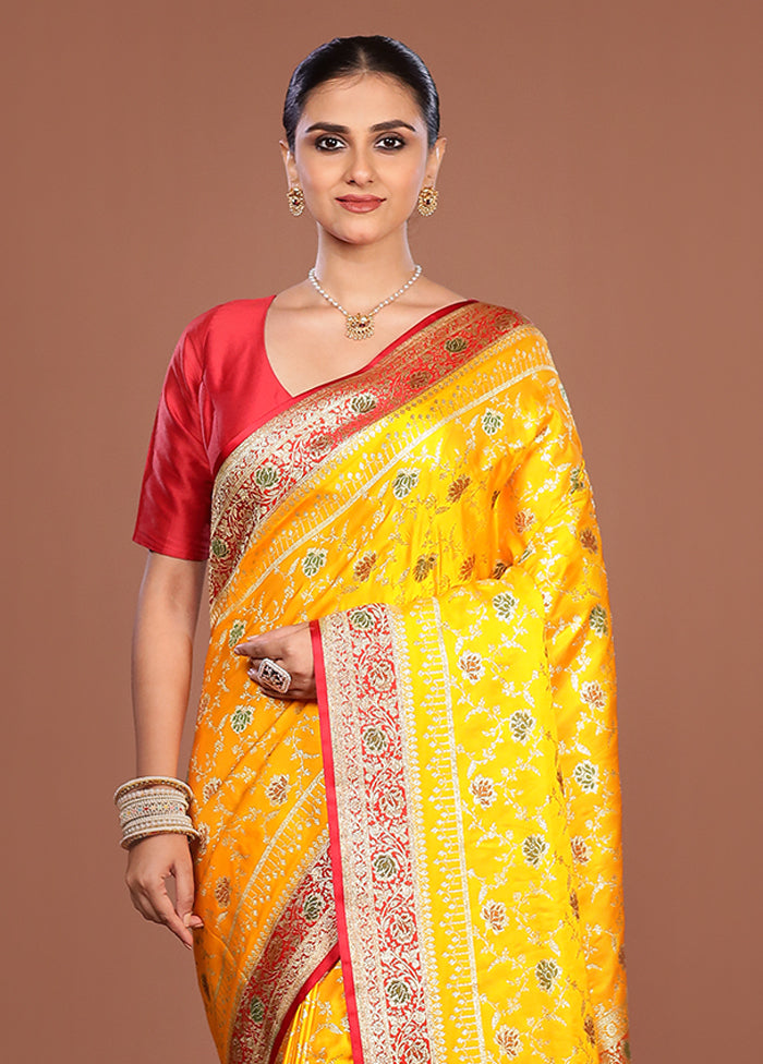 Yellow Banarasi Silk Saree With Blouse Piece