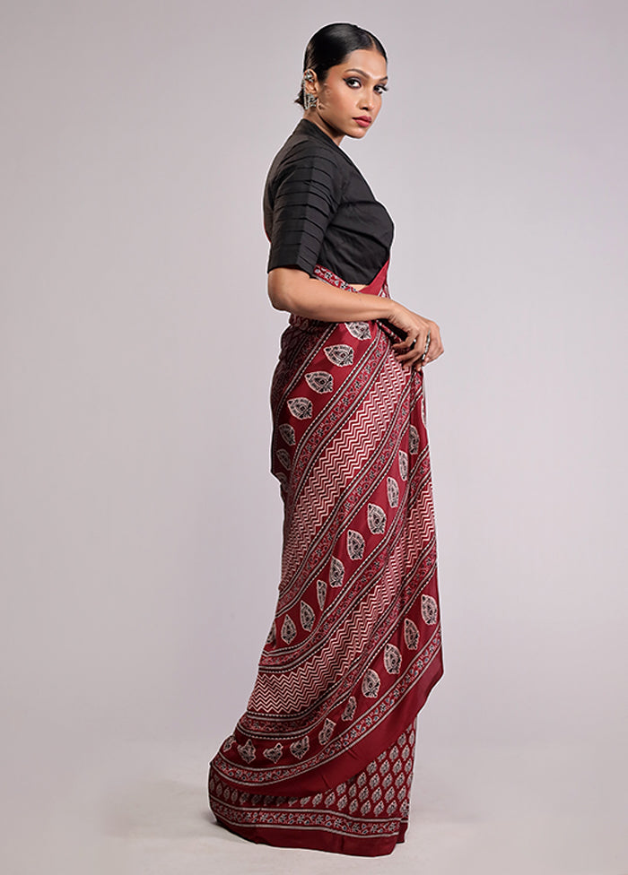 Maroon Printed Silk Saree With Blouse Piece