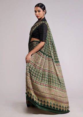 Green Printed Silk Saree With Blouse Piece
