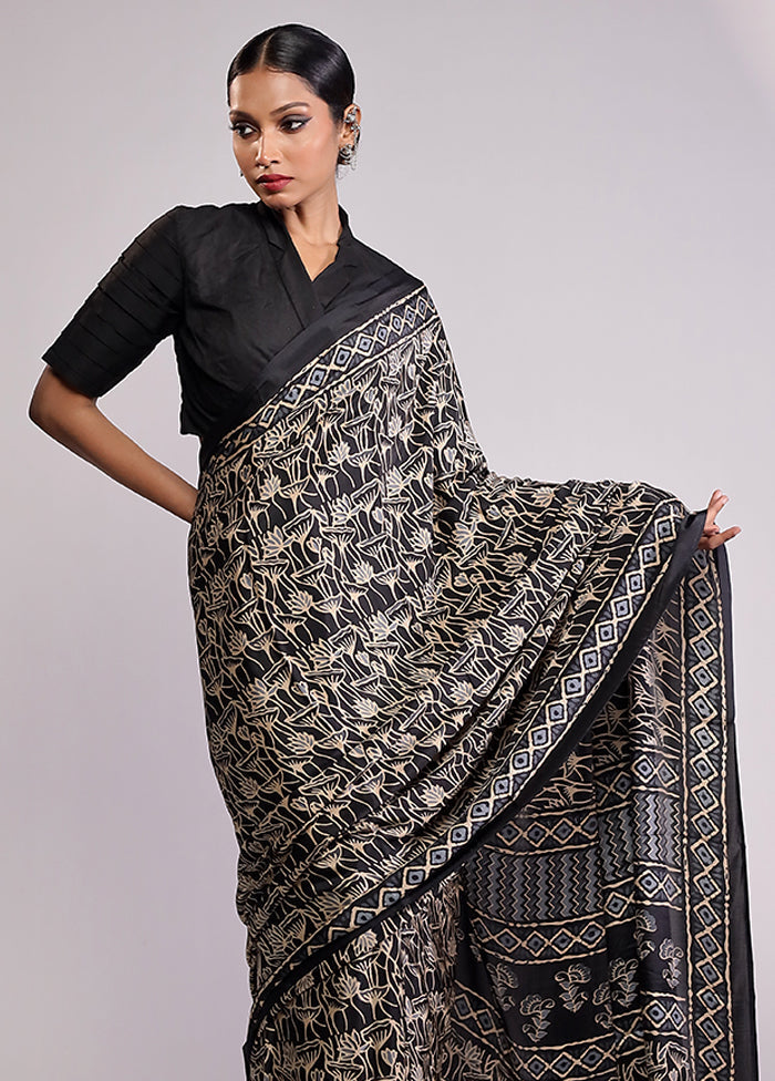 Black Printed Silk Saree Without Blouse Piece