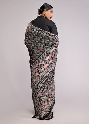 Black Printed Silk Saree Without Blouse Piece