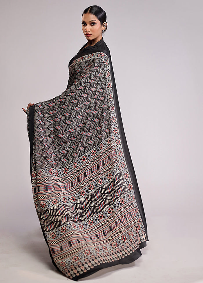 Black Printed Silk Saree Without Blouse Piece