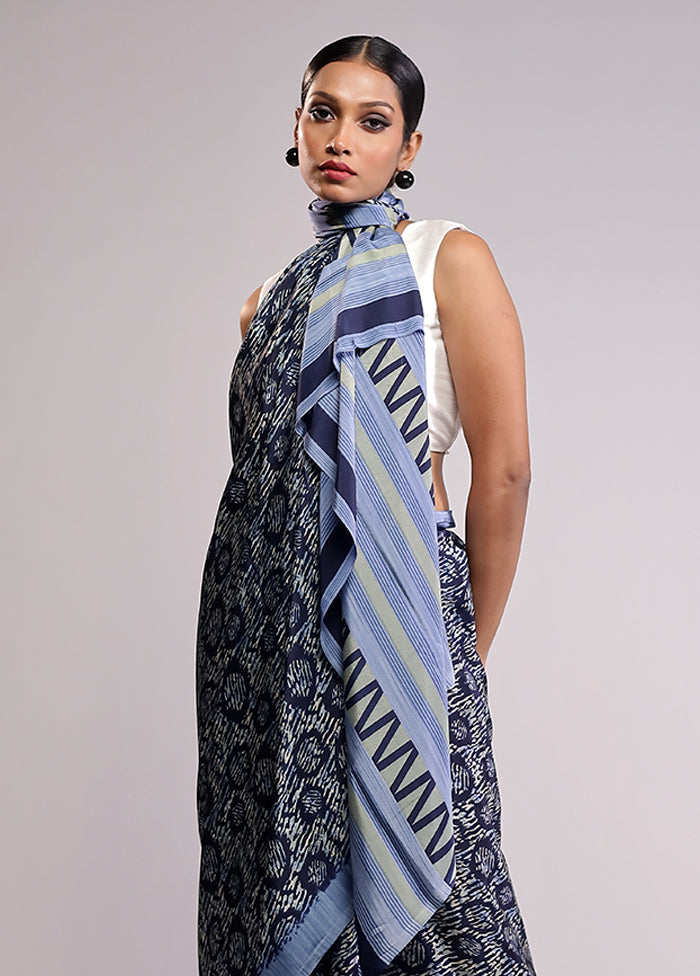 Blue Printed Silk Saree With Blouse Piece