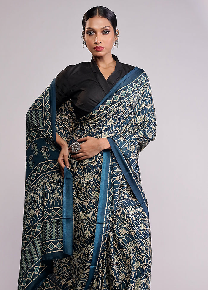 Blue Printed Silk Saree With Blouse Piece