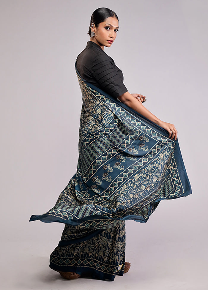 Blue Printed Silk Saree With Blouse Piece