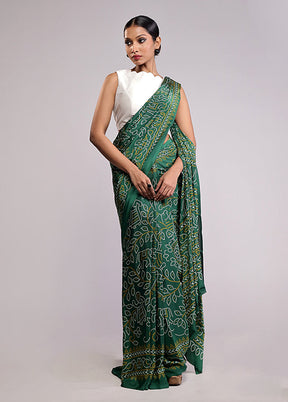 Green Printed Silk Saree With Blouse Piece