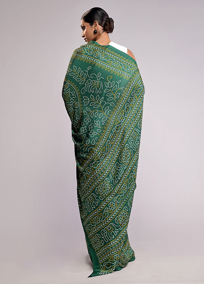 Green Printed Silk Saree With Blouse Piece