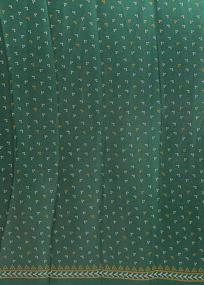 Green Printed Silk Saree With Blouse Piece