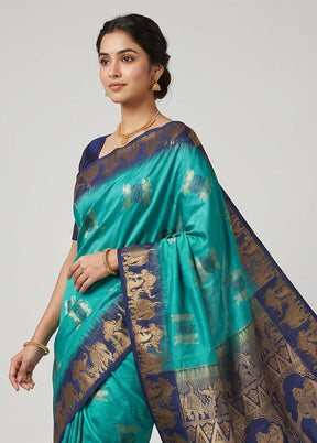 Green Handloom Kanjivaram Pure Silk Saree With Blouse Piece